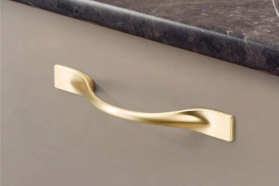 Ручка-скоба 3301 К/96 MBB золото матовое