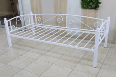 Кровать «Планета Лотос» белая с деревянными ножками (бук) 900х2000